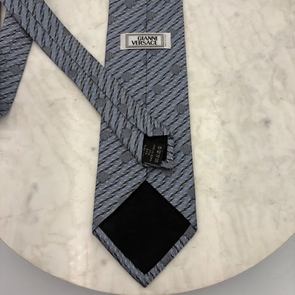 Vtg‎ Gianni Versace Silk Tie Mens Grey Blue Medusa Head Geometric Italy 3.75x56